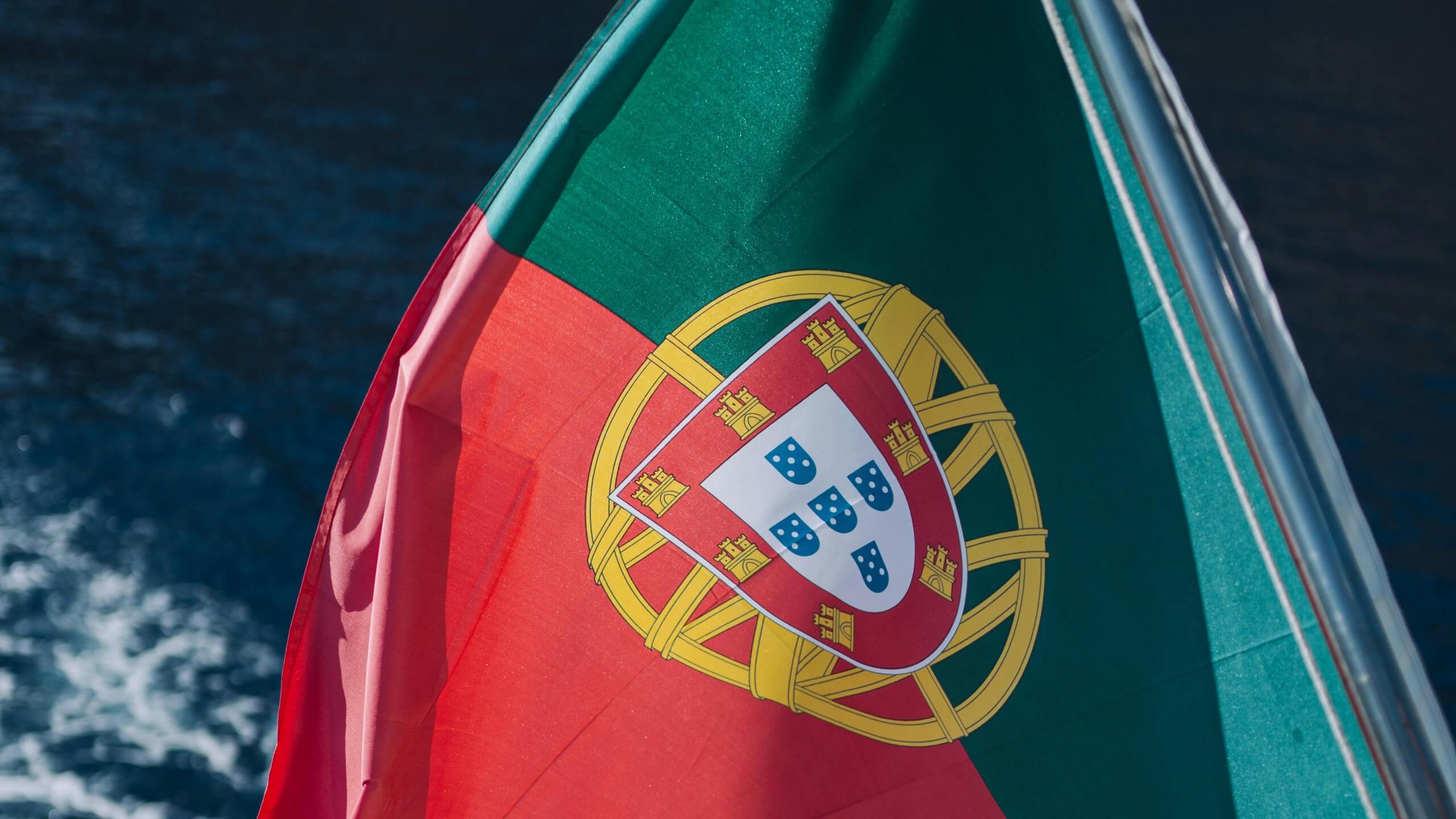 Nova Lei dos Estrangeiros em Portugal: o que muda para os brasileiros em 2025